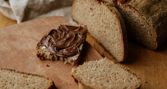 Helles Mischbrot mit Sauerteig Rezept